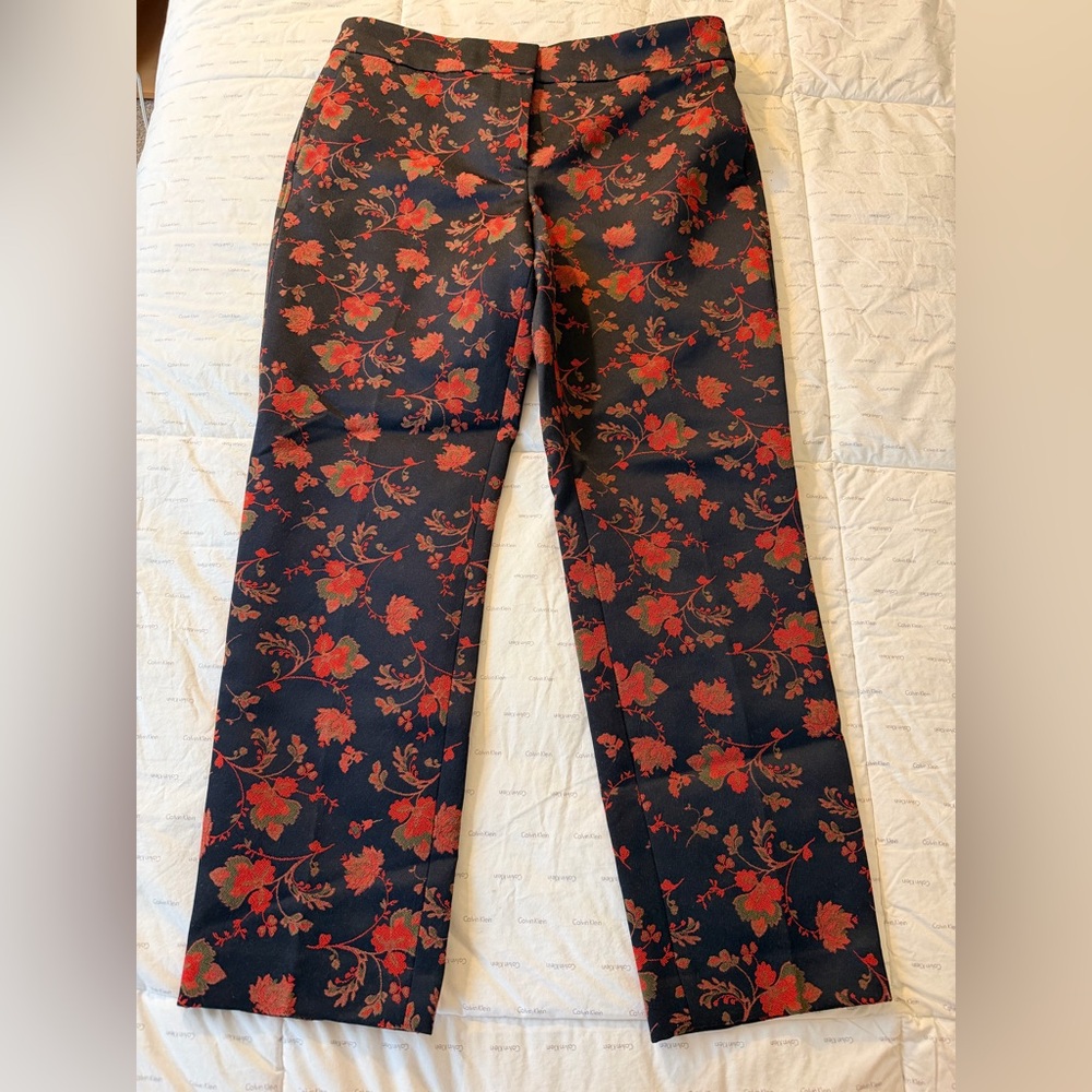 LOFT Marisa size 10 Navy and Red Floral Trousers barely worn